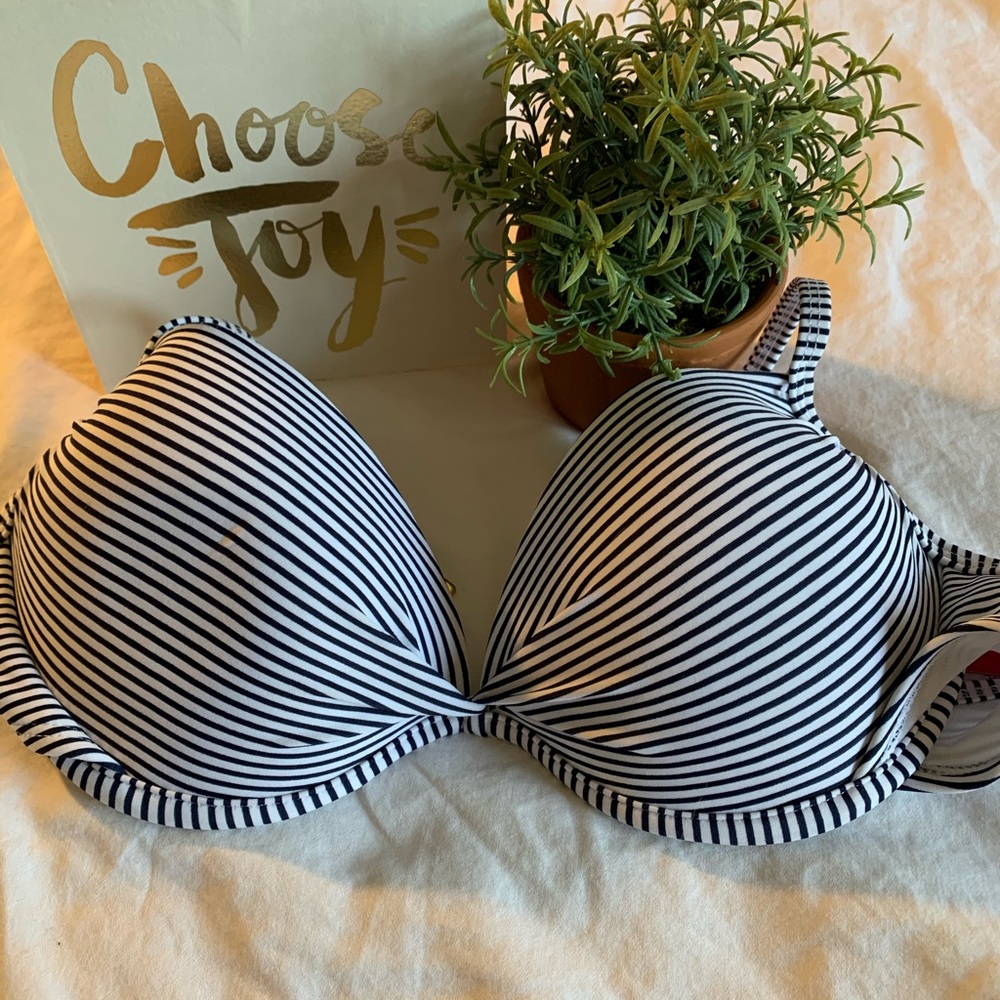 Bikini top